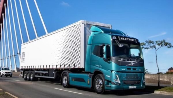 Caminhão a diesel, biocombustível ou elétrico: quanto custa rodar com cada tecnologia em 2026