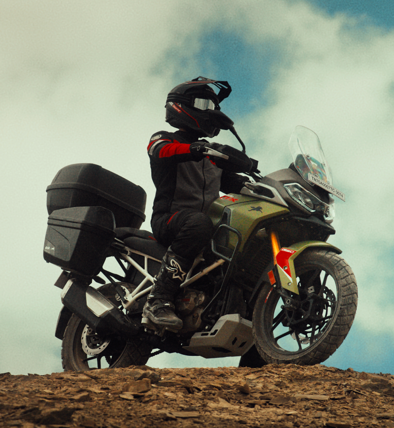 TVS Apache RTX