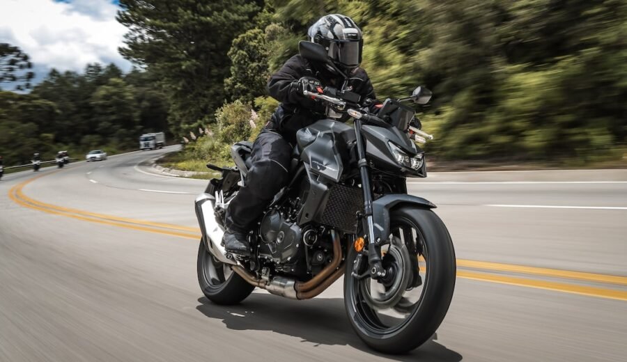 Honda CB750 Hornet