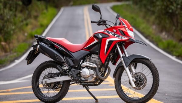 Honda XRE 300 2026: preço atualizado, versões e consumo